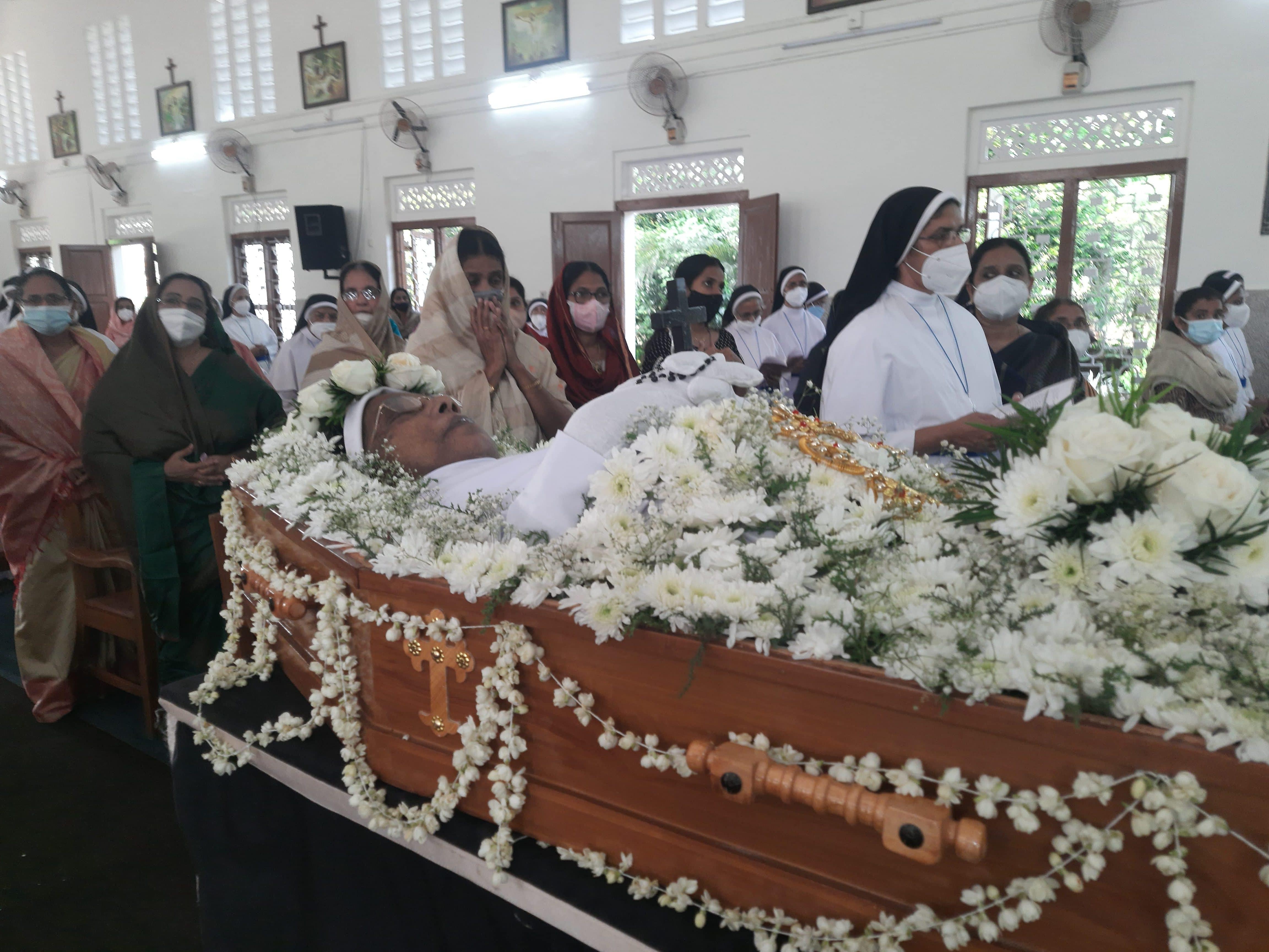 Sr Lissie Therese  SABS  Painikulam  (Njayarkulam)