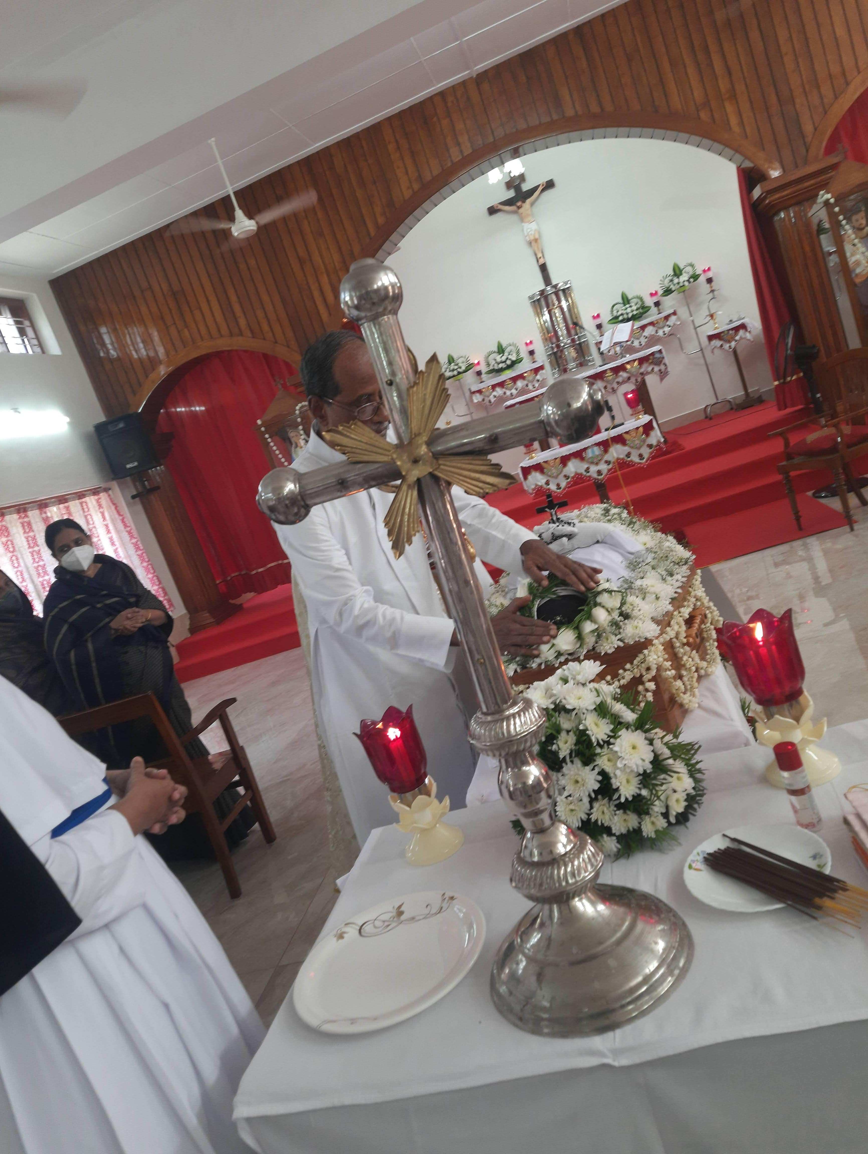 Sr Lissie Therese  SABS  Painikulam  (Njayarkulam)