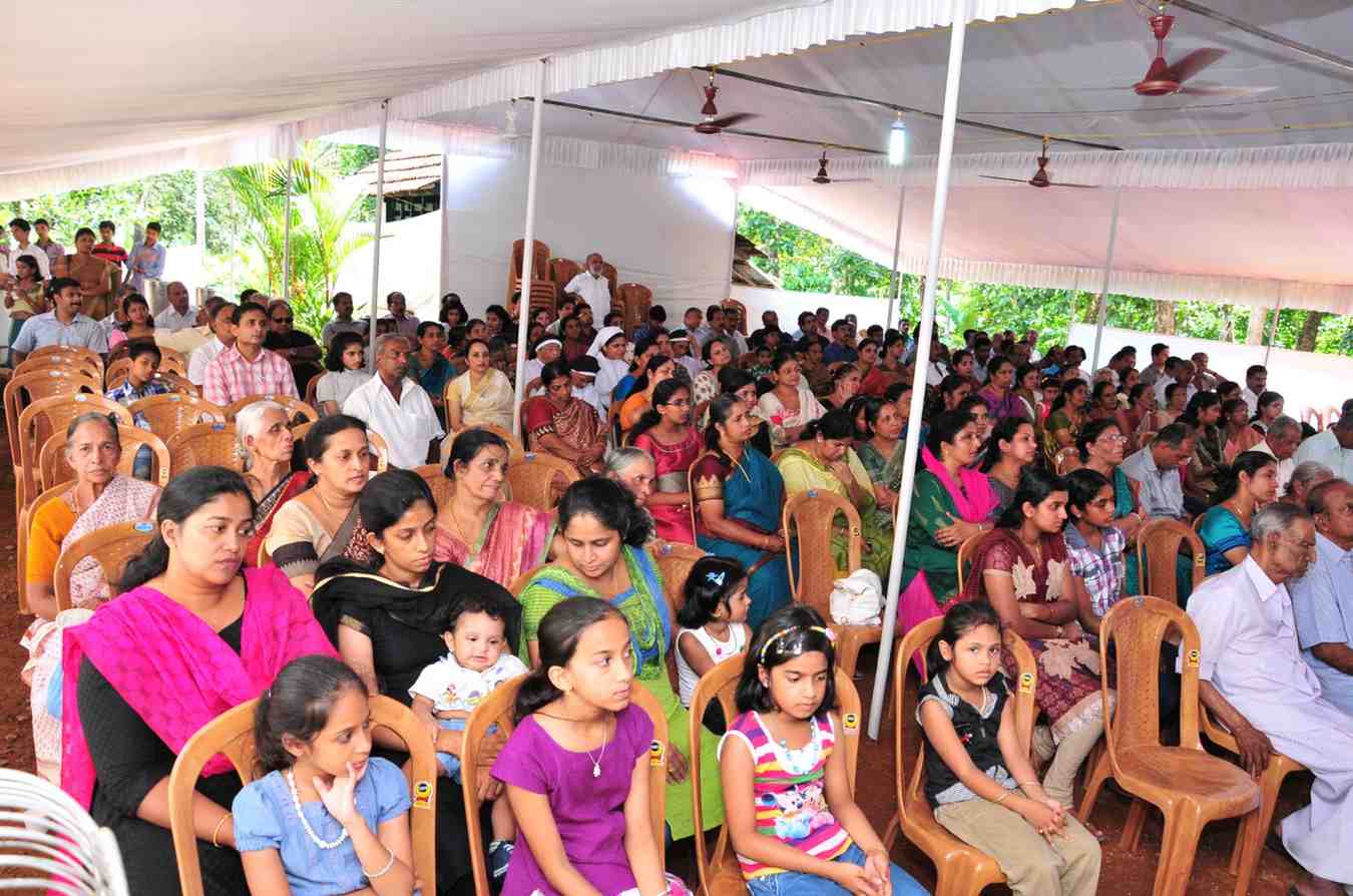 50th  Pulikunnel Kudumbayogham. Hosted by Sri P J Sebastian Painikulam  Branch Poovathode photograph